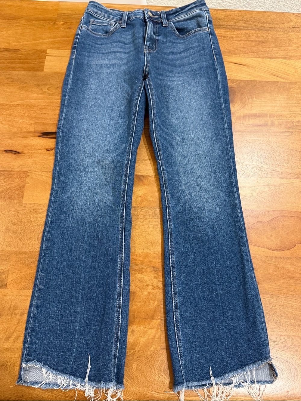 Vervet Raw-Hem Cropped Kick-Flare Jeans *EUC* Size 25 (26” Inseam)